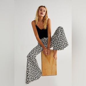 Free People Just Float On Printed Flares - 29